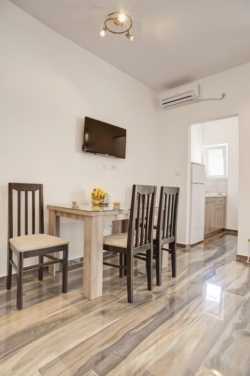 Apartmani Agape Petrovac Exterior photo